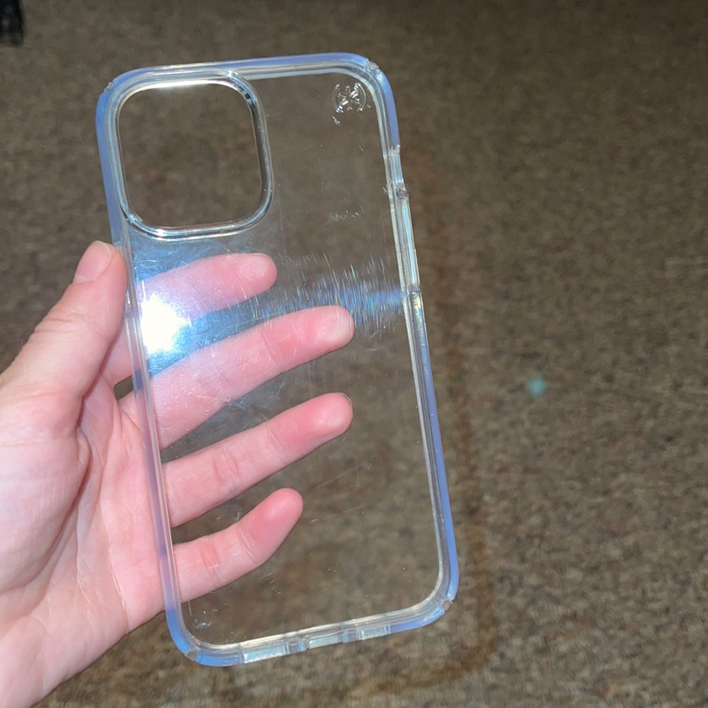 iPhone 12 Pro Max speck phone case